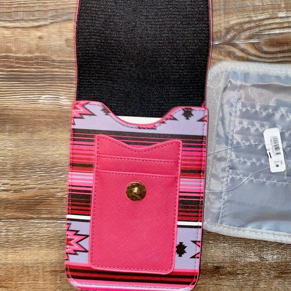 NWT SIMPLY SOUTHERN TOUCH SCREEN & KILLIANO LOT 2 CROSSBODY BAGS PURSES SHOULDER - Picture 7 of 7